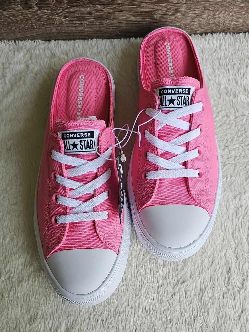‼️Converse‼️.        Women's Pink Canvas Low-Top Slip-On Sneakers